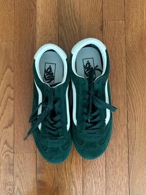 VANS Super Lowpro Womens Shoes Size 9.5 Green